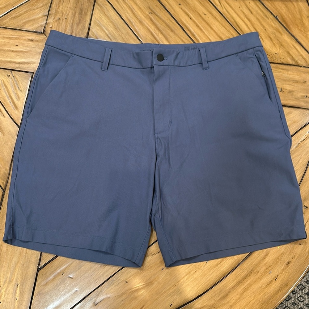 Mens shorts, by 7 Diamond, size 38